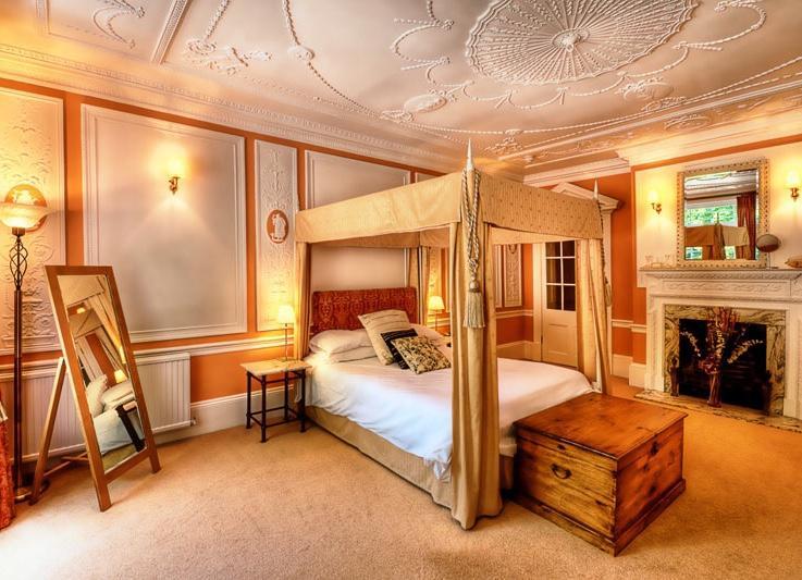 The Town House Hotel Аръндел Екстериор снимка